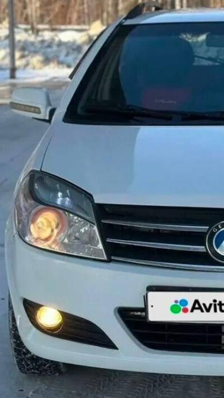 Geely MK Cross 1.5 MT