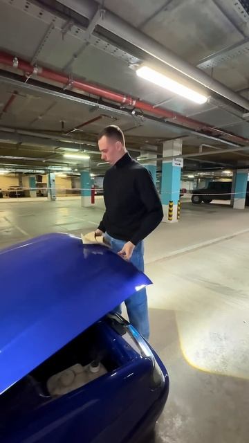 Когда забыл, что с другом чинишь тачку: