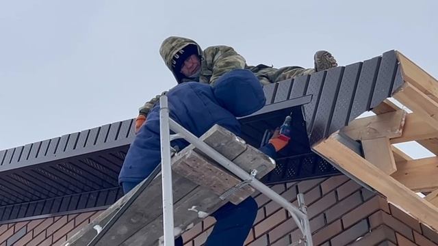 Монтаж карниза