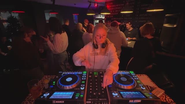 Hype Spot Mix — Maria Ugaeva