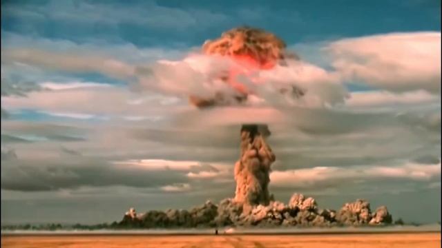 tsar bomba RDS-3 with moskau song