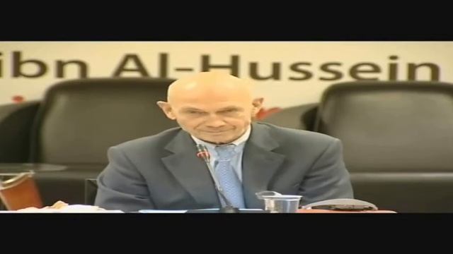 Mr Pascal Lamy During A Press Conference 6/7