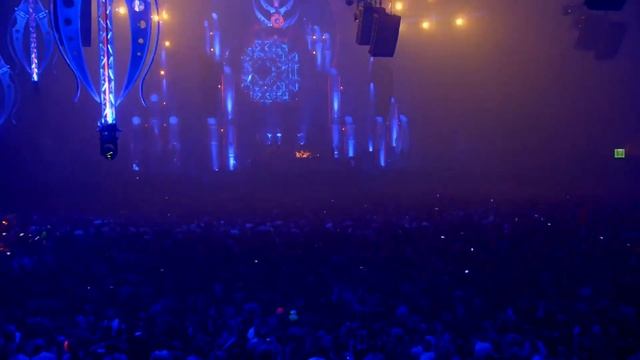 D-Sturb & Warface - Take On The World (Qlimax 2019 RIP) (HQ)