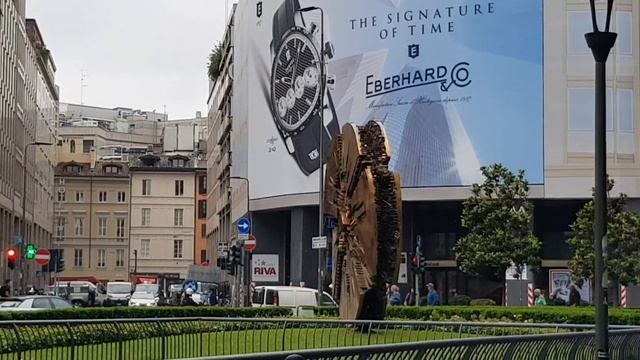 Switzerland To Italy, Milan Road Trip | Walk In The City Of Fashion Ep# 3