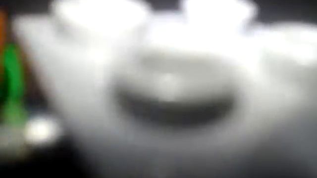 Клип (грибы) тает лёд