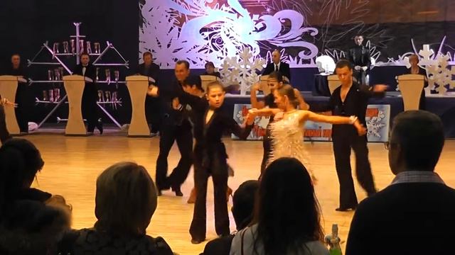 ВальСнежинок