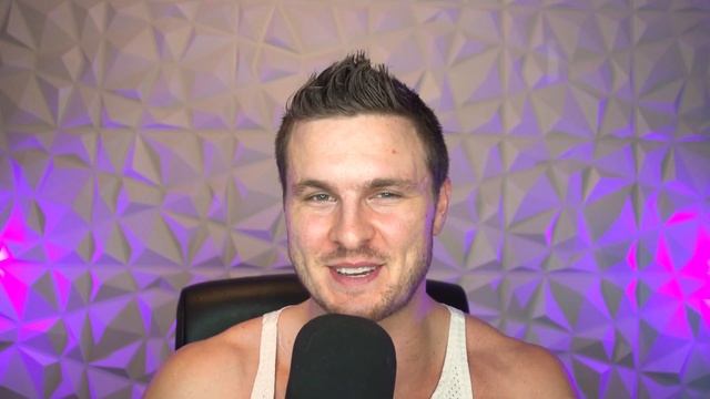 When Is Acne NOT Acne? 🤔 Fungal Acne (REACTION)