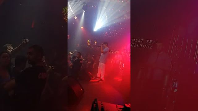 Norm Ender - Sözler şerefsiz Oldu Antalya / Kemer