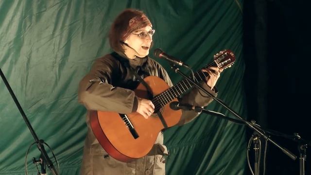 2014. Выступление Натальи Муратовой на слете куста Калужский. Весна.