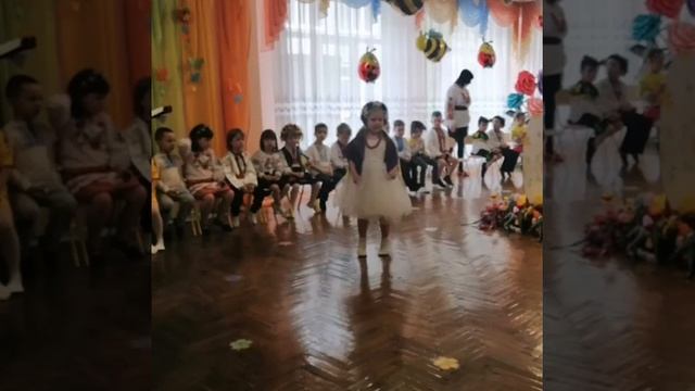 Весняні вистави в ДНЗ