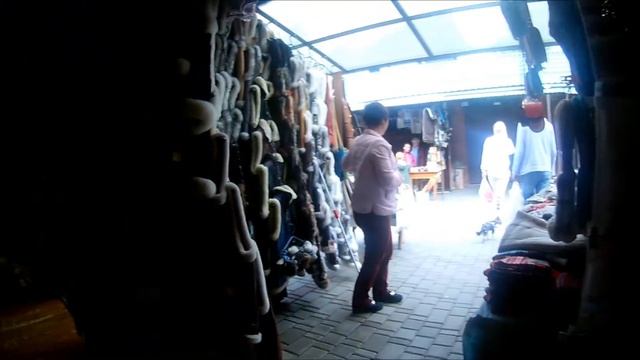 Сувенірний ринок в Яремче