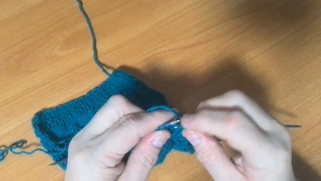 Крупный узор спицами 