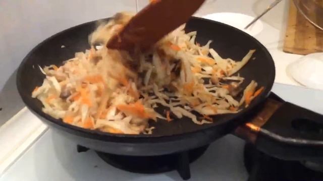 Тушеная капуста