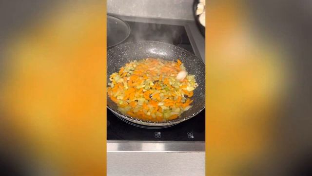 ГРИБНОЙ СУП С ПЛАВЛЕНЫМ СЫРОМ / Cheese Mushroom Soup