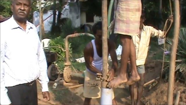 B.T. School Manual Bore Well Drilling