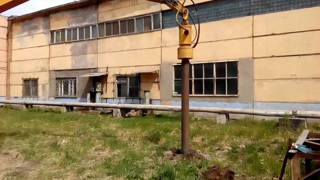 Монтаж сваи 219—4000