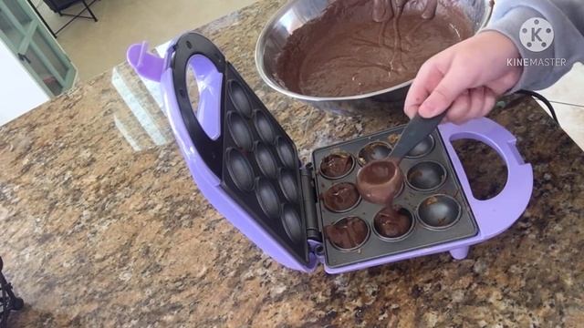 How To Make Cake-Pops!! 🍰 • CookingVibesWithVivi • Intro And Outro Coming Out Soon! 🥰