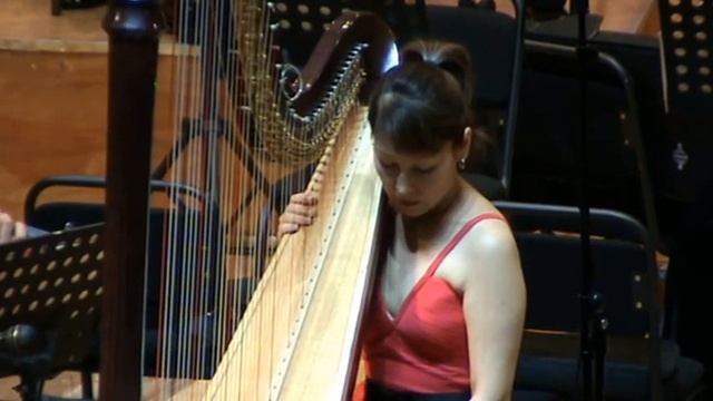 Солистка из Сингапура. Г.Машурова (арфа) 06.06.2015 г.