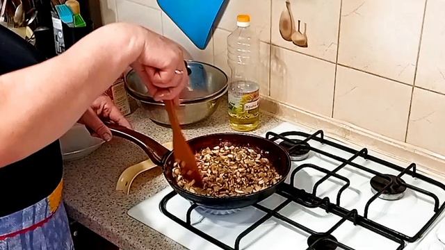 Света:Мамины секреты:Рыбные зразы с 🍄 грибной начинкой.