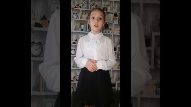 Видео проект  «Поэзия   музыка слов»   Читает Соседко Ника