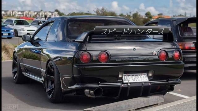 EVOLUTION NISSAN GTR