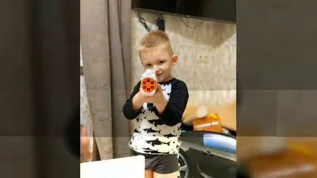 С Международным Днём защиты  детей!!! Пусть все  детки будут счастливы!