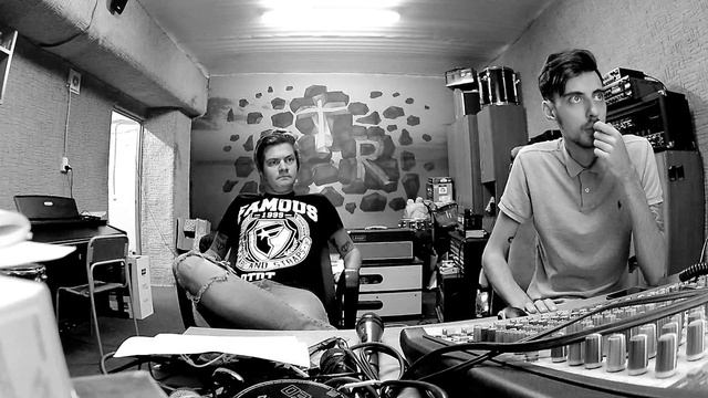 ..В Себе на студии (Запись вокала #1)