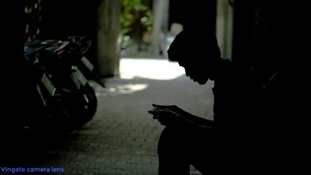 #68- Carl Zeiss Tele-Tessar 135mm F4 HFT Lens & Voigtlander Color-Dynarex 135mm F4