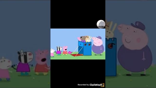 Свинка футбольный мячик-домики😂😂😂