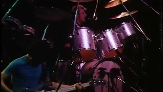 Queen   Under Pressure   Live In Montreal 1981