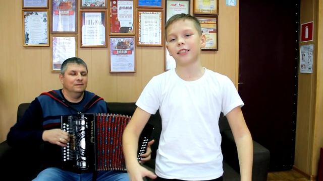 «Триста! Тридцать! Три!»