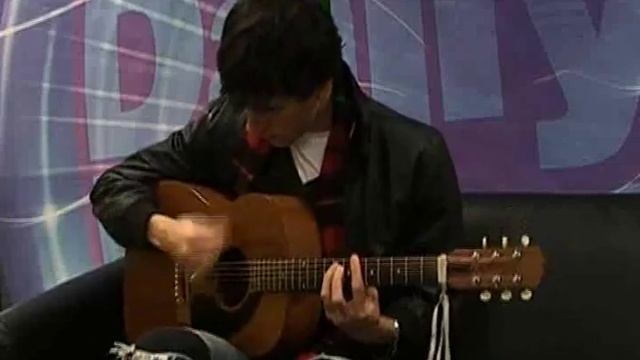 Exclusive: The Virgins Acoustic Track