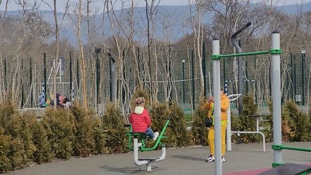 Геленджик,  парк Молодёжный 03.03.24 и конечно же море