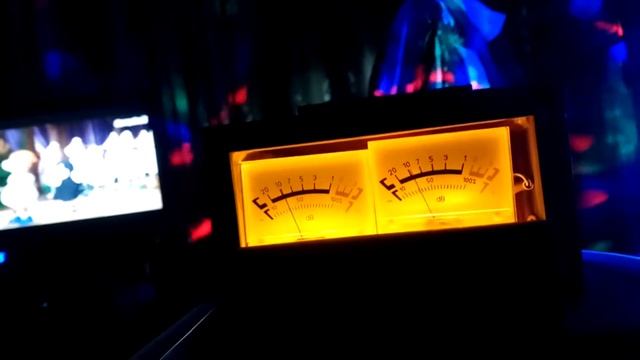 Стрелочные индикаторы