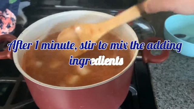 Cooking Potato Soup | Cometa Kunder