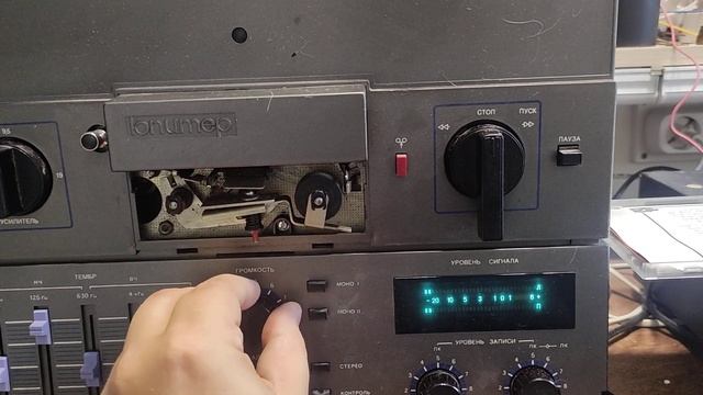 Катушечный магнитофон Юпитер МК 106С