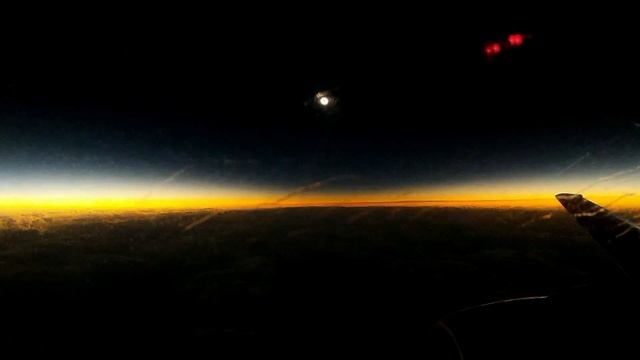 Total Solar Eclipse 20.03.2015 From Plane (timelapse)