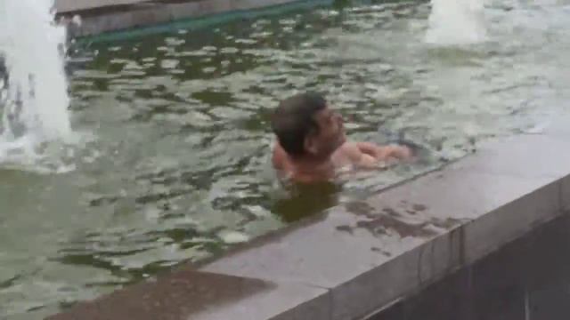 мне жарко