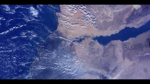 Земля из космоса в качестве 2160 4К