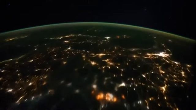 Удивительный вид на землю из космоса.