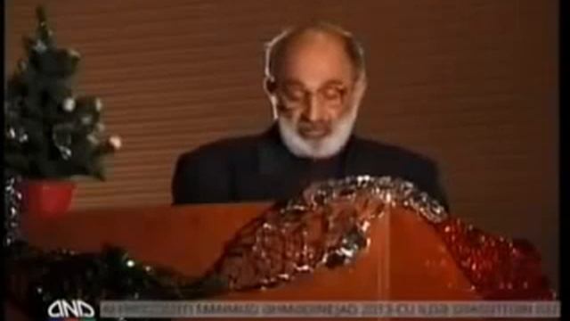 широко шагает азербайджан