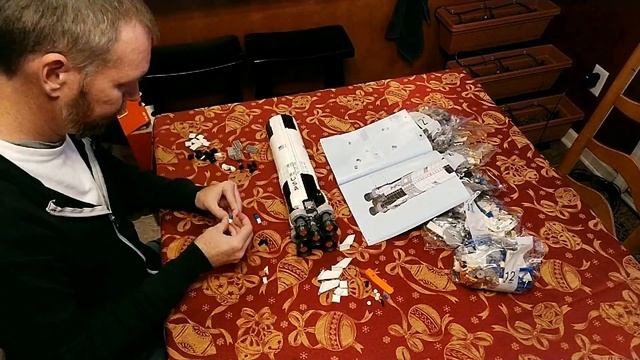 Lego Saturn V Time Lapse Build - Part 2