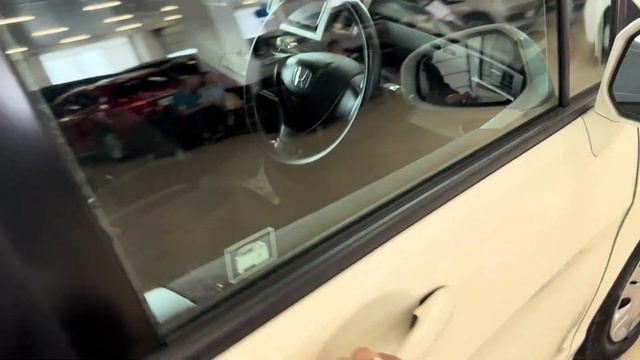 Honda Freed Spike, 2010 год