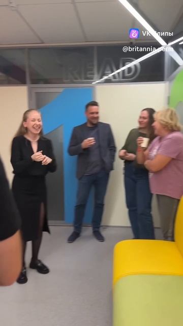 Tea&Coffee Break. Как проходит чайная пауза во взрослых группах.