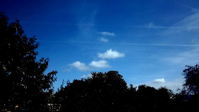 More UFOs Over Welwyn Garden City: September 22nd And 23rd 2011