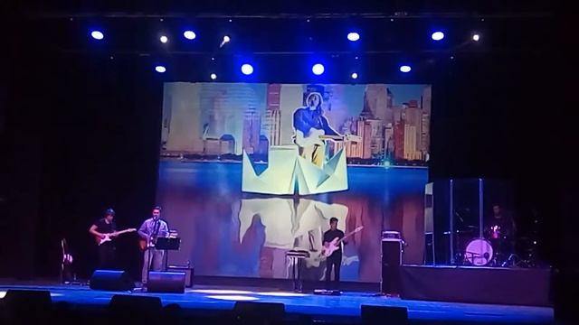 Вячеслав Бутусов 