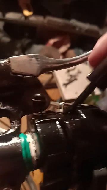 Покраска лаком для ногтей #ижюпитер #восход #ижпланета #урал #мотоцикл #ремонт #восстановление #иж