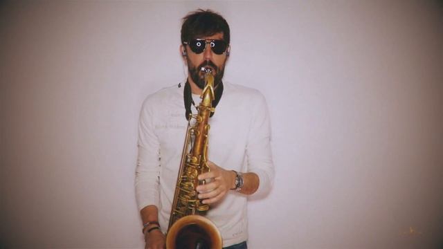 Easy On Me - Adele By Santi Sax Music