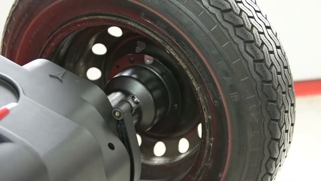 Corghi EM9550 PLUS Laserline Wheel Balancer