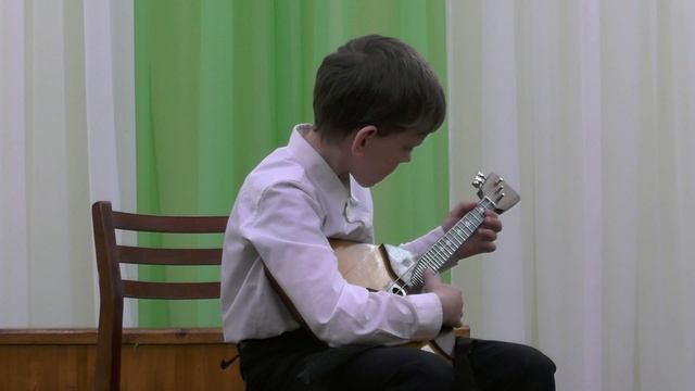 Хазов Елисей (балалайка) - Н.Богословский Тёмная ночь (к Дню Победы)